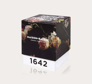 Maison Balzac: 1642 Candle