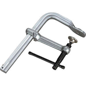 Stronghand Utility J-Clamp Cap. 320Mm Rail Size: 30 X 14Mm | Utility Clamps - J-&hellip;