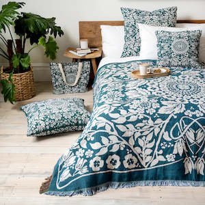 Just Arrived 1: 'Across the Universe' | Woven Picnic Rug/Throw