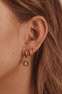 Jewellery: Charmaine | Earrings | Gold