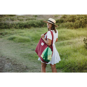 Accessories: The Hauler Bag | Rhubarb