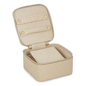 Jewellery Boxes: Jewellery Cube | Woven Sand