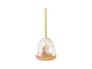 The Globe Feeder