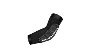 Protection Elbow Pads: Endura SingleTrack Lite Elbow Protector Black