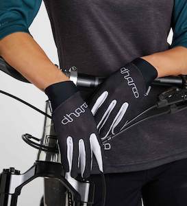 Apparel Gloves: DHaRCO Womens Gloves Stealth
