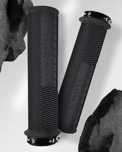 Peaty's Monarch Grips Knurl Thick 32-34mm Black
