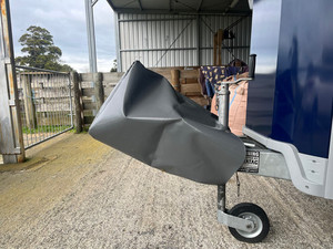 Products: Ifor Williams/Long hydraulic trailer coupling cover Topline Equestrian