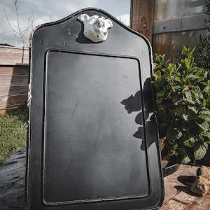 Garden Accessories: Sam Pig Black Board