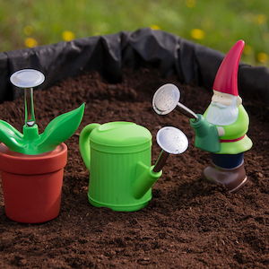 Squeeze Sprinkler Gardening Gnome