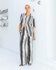 Paper Heart Tie Dyed Shirt- Black