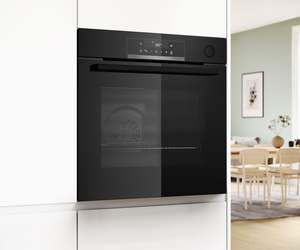 Bosch Series 6 Built-in Ocen HRG572EB3A with added steam function, 60cm Black