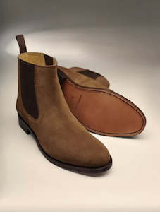 Corporate Executive: BVH04 Samuel Windsor Prestige Chelsea Boot Suede brown