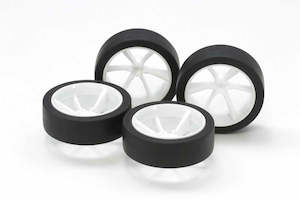 Mini 4wd Wheels Tires: Tamiya Mini 4wd 15511 GP.511 Large Diameter Low Height Tires & 6-Spoke Wheels