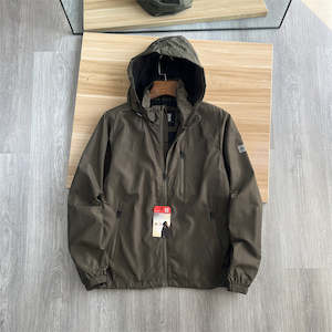 Clothing Fashion: Men's Outdoor Waterproof Windbreaker Jacket | TOUCHANDCATCH NZ