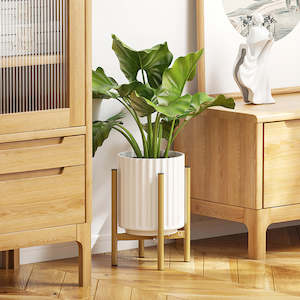 Home Decor: Home Decor Indoor Width Adjustable Plant Stand TCDS1 | TOUCHANDCATCH NZ