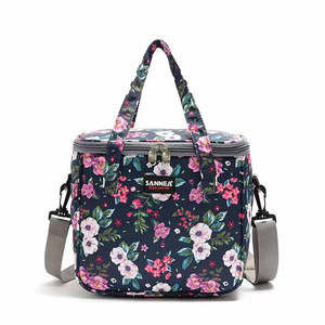 Insulated Lunch Bag Floral 7 Liter TC3935| TOUCHANDCATCH NZ