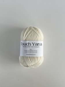 Your Garden: pure merino 4ply - natural - 203