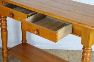 Town & Country Hall Table, Solid Oak