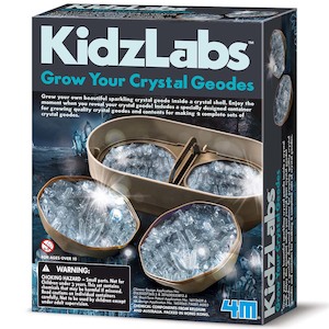 Educational: 4M Kidzlabs Grow Your Crystal Geodes