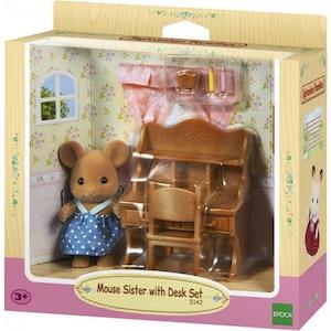 Sylvanian Families Mouse Sister With Desk Set
