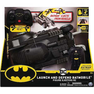 BATMAN Launch And Defend Batmobile RC Vehicle With 10 Cm Action Figure