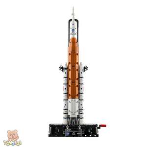 Technic: LEGO Technic NASA Artemis Space Launch System Rocket 42221