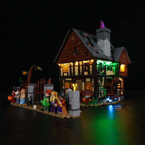 Lego Home Storage: BrickFans: Hocus Pocus: The Sanderson Sisters' Cottage - Light Kit (Classic Version)