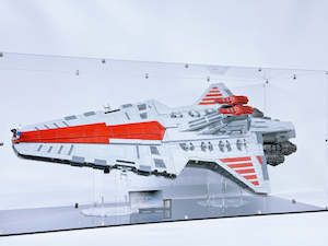 BrickFans Premium Display Case For Star Wars Venator-Class Republic Attack Cruiser (75367)