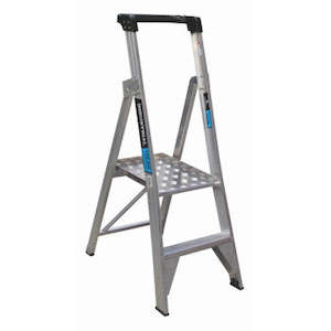 Ladders: Ladder-Easy Access Platform 2step