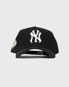 Headwear: New Era 940 AFrame NYC 50’s World Series New York Yankees Snapback - Black/White