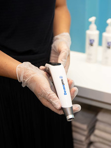 Dermal Needling Dermapen 4