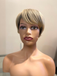 Products: Lovey Trap Hair