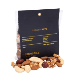 Savoury Treats: Luxury Nut Mix - GF