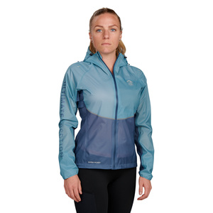 Clothing: Ultimate Direction Ultra Jacket
