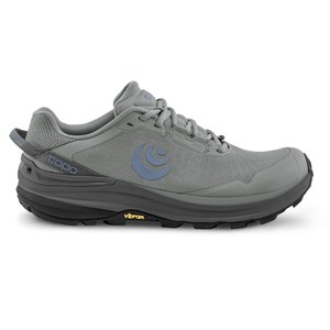 Footwear: Topo Traverse