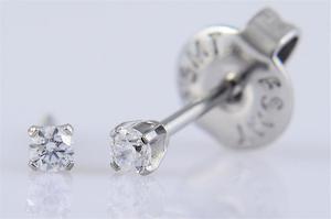 **At Home Piercing Cartridge** Surgical Steel 2mm CZ Clear with Long Stud (1 pai&hellip;