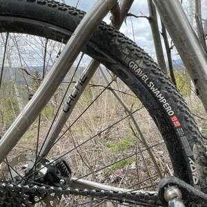 Tufo Tyres: TUFO Swampero GRAVEL Tyre