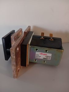 Guinault 800A 24VDC Contactor CKCT00590 – Tried & Tested