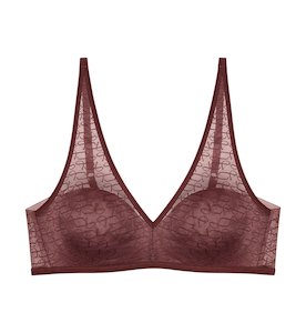 SIGNATURE SHEER WIREFREE BRA