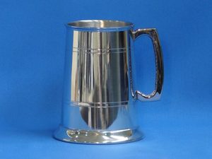 Gifts: [001] 1 Pint Pewter Tankard