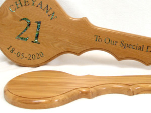 Gifts: NZ Rimu 21st Key with full Pāua inlay