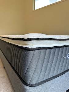 California King Size Bed Pillow Top