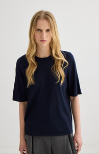 Womens New Arrivals: Laing Midnight Featherlight Cashmere T-Shirt