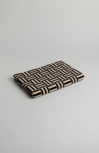Gift Homeware: Baina Sand & Noir Saroma Bath Mat
