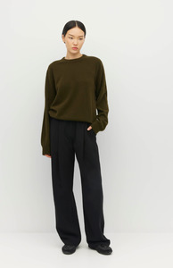 Juliette Hogan: Juliette Hogan Forest Dion Crew