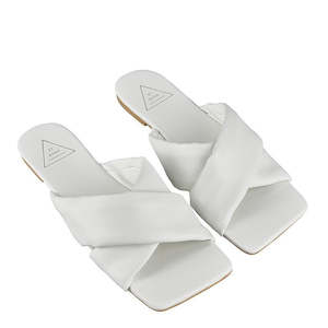 Alias Slide-White
