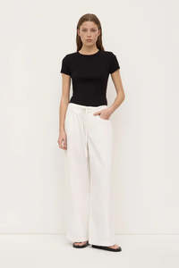 Frontpage: Linley Rib Tee-Black