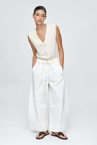 Foundations Vest-Ivory
