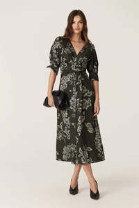 Holly Dress-Linear Flower