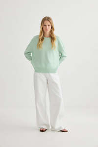 Tops: Oversized Cashmere Crew-Mint